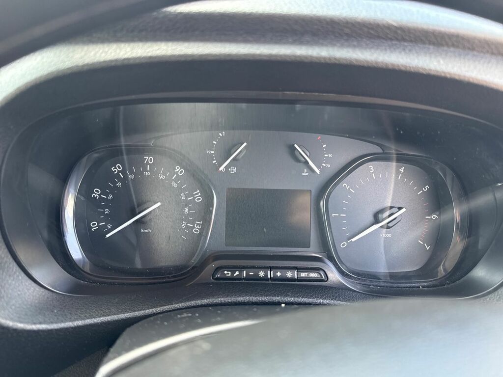 Vauxhall Vivaro Pro Black #14