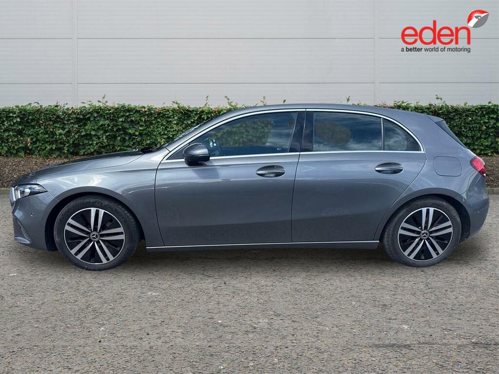 Mercedes-Benz A Class Hatchback Black #4