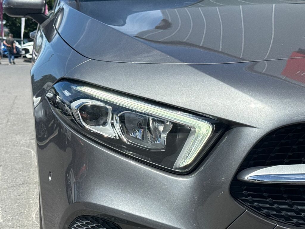 Mercedes-Benz A Class Hatchback Black #21