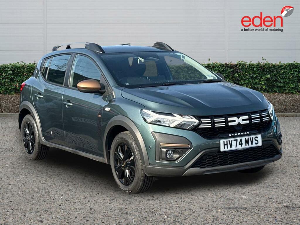 Dacia Sandero Stepway Hatchback Green
