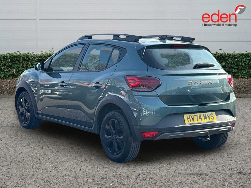 Dacia Sandero Stepway Hatchback Green #5