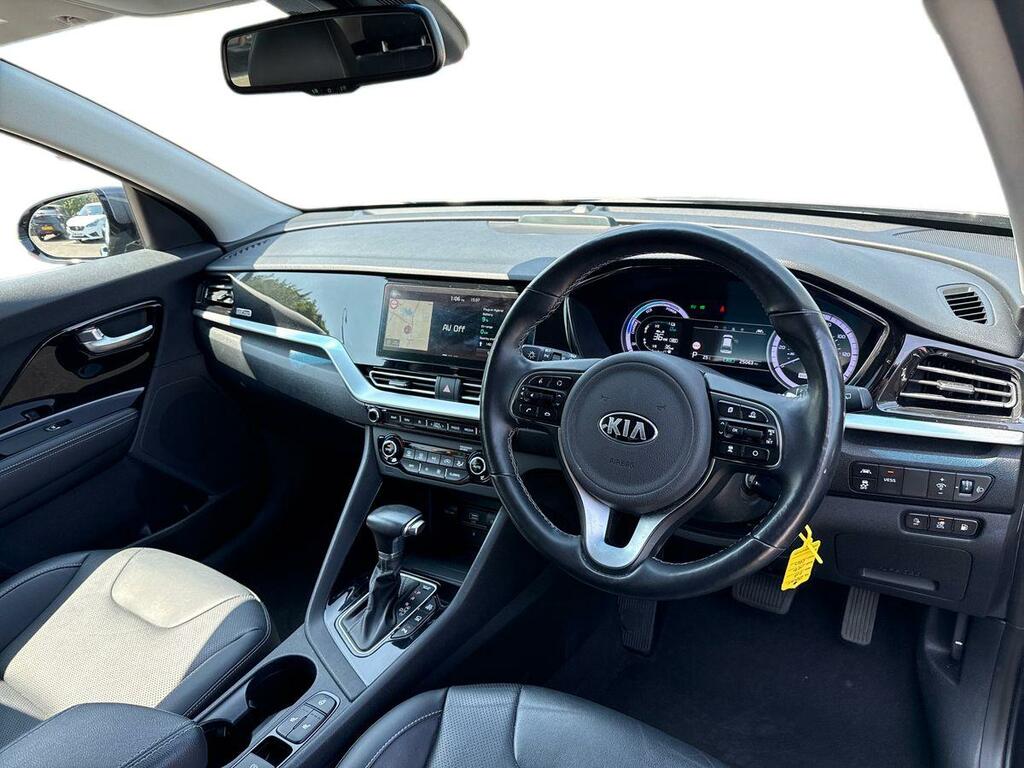 Kia Niro 3 Blue #15