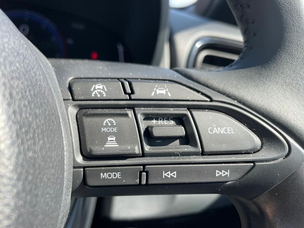 Mazda 2 Mazda 2 Hybrid Exclusive Line Silver #17