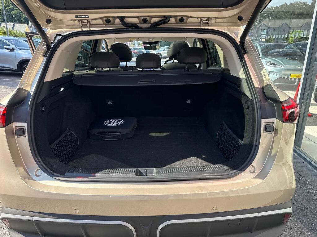 MG MGS6 180Kw Trophy Ev Long Range 77Kwh Gold #12
