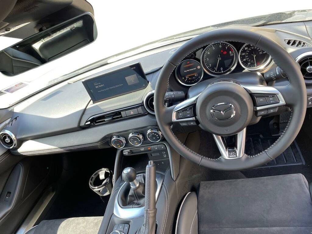 Mazda MX-5 1.5 132 Prime-line Blue #13