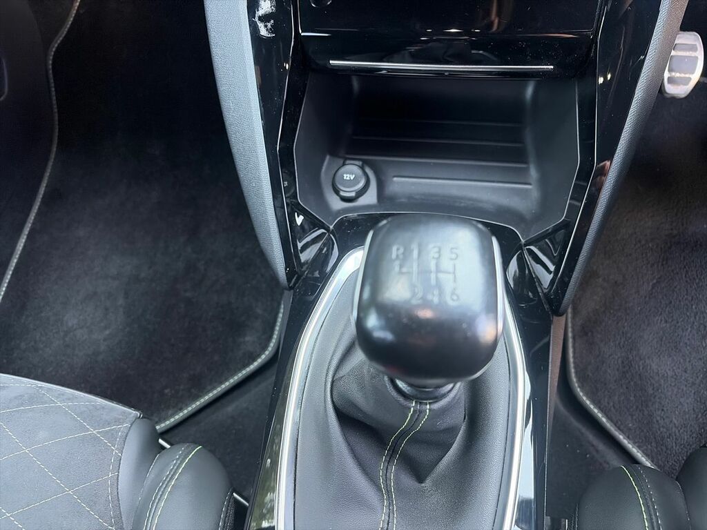 Peugeot 208 Gt Premium Blue #24