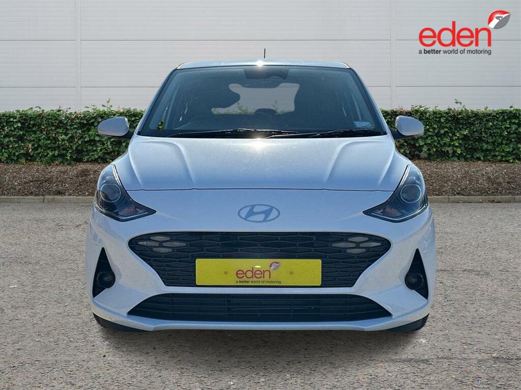 Hyundai I10 Premium RE26FZR White #2