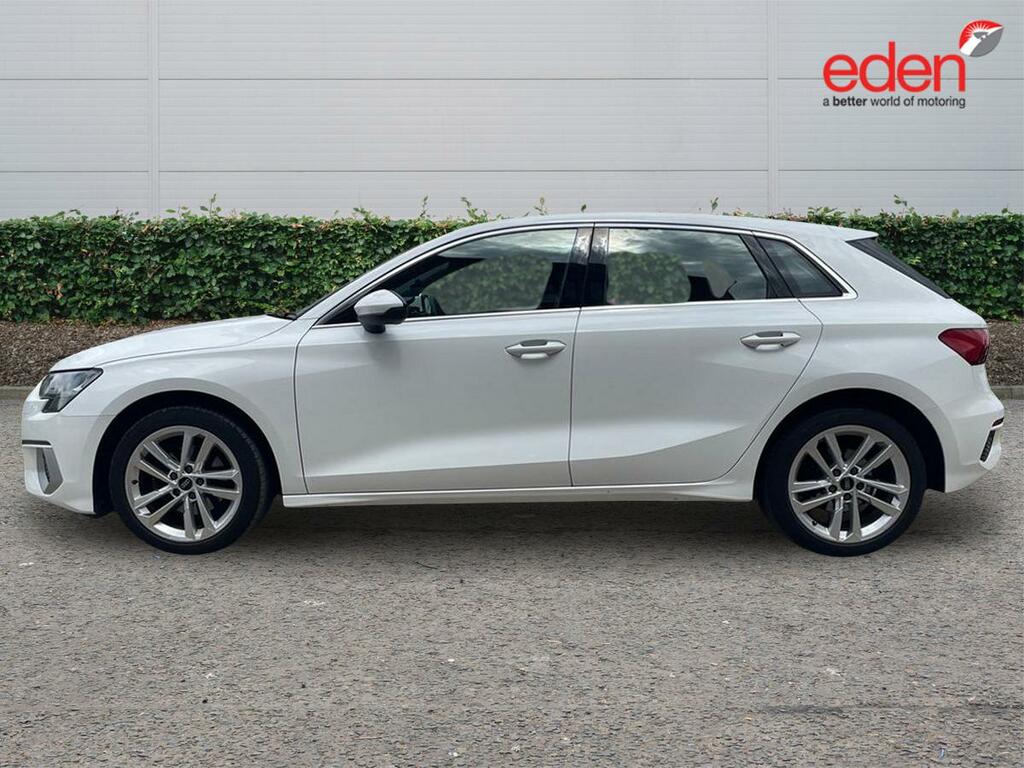Audi A3 Sport YY23FXT White #4