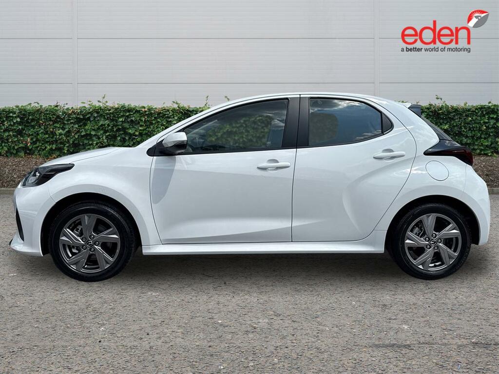 Mazda 2 Exclusive Line  #4