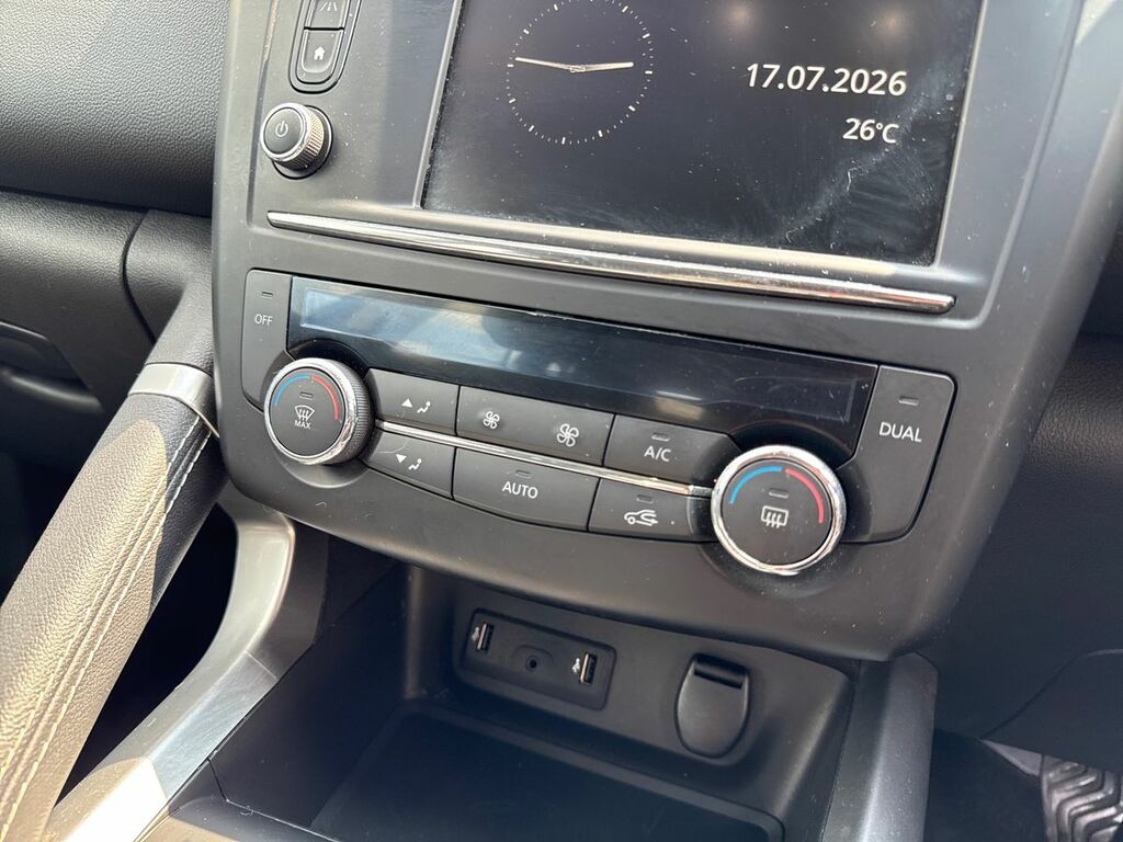 Renault Kadjar 1.5 Dynamique S Nav Dci 110 Bhp Grey #18