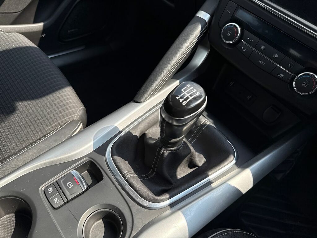 Renault Kadjar 1.5 Dynamique S Nav Dci 110 Bhp Grey #19