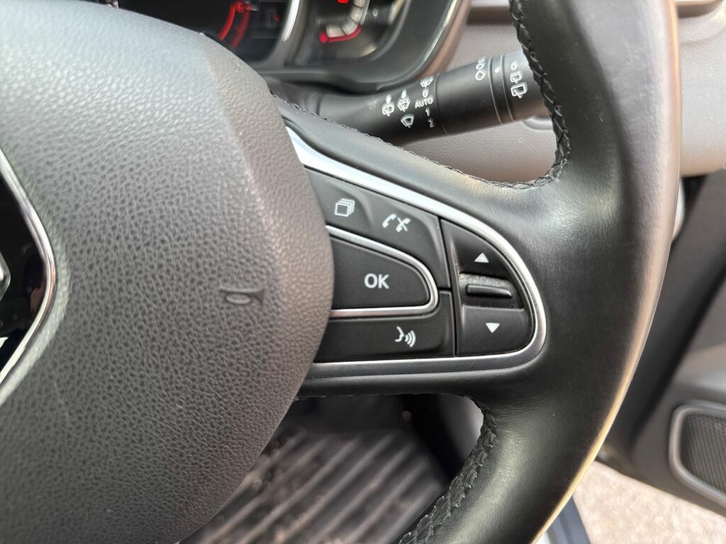 Renault Kadjar 1.5 Dynamique S Nav Dci 110 Bhp Grey #17