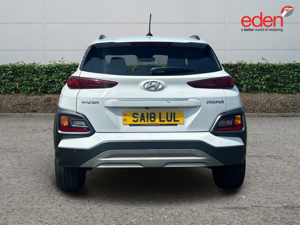 Hyundai Kona Premium White #6
