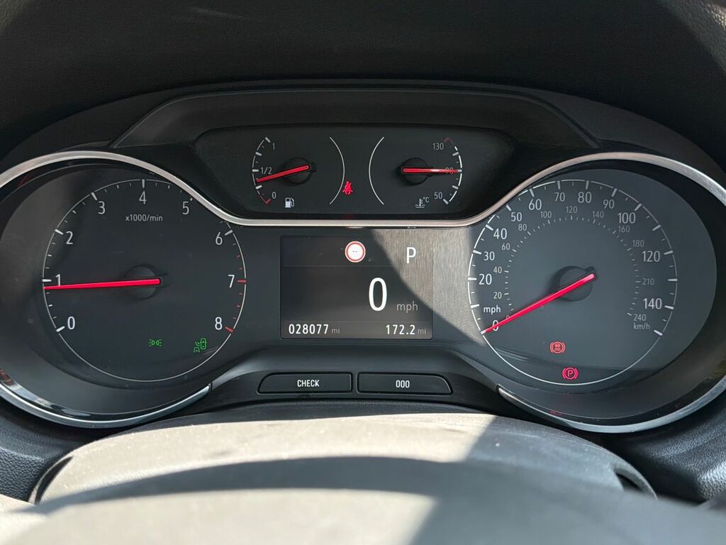 Vauxhall Grandland X 1.5 Turbo D Elite Nav Premium Red #14
