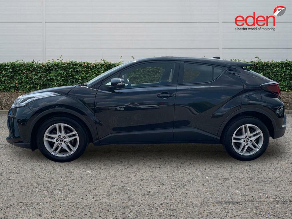 Toyota C-Hr Icon Black #4