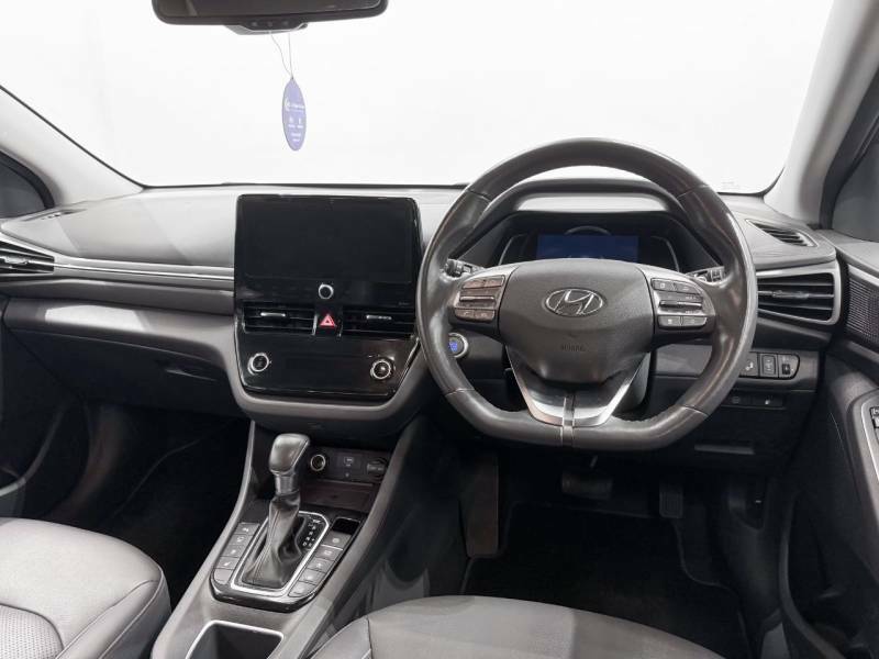 Hyundai Ioniq 100Kw Premium Se 38Kwh Red #12