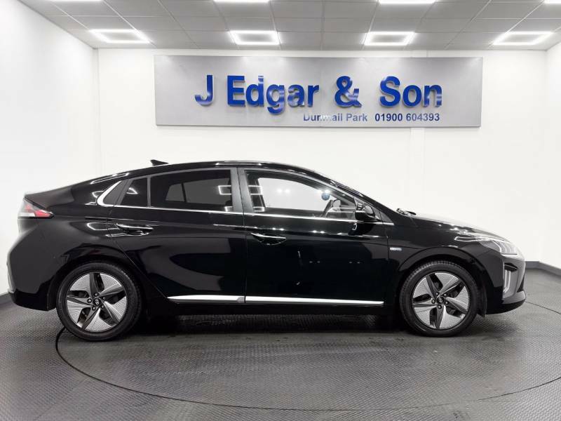 Hyundai Ioniq 100Kw Premium Se 38Kwh Red #8
