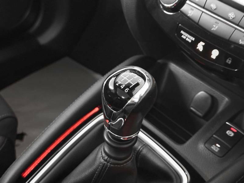 Nissan Qashqai 1.3 Dig-t N-connecta Red #3