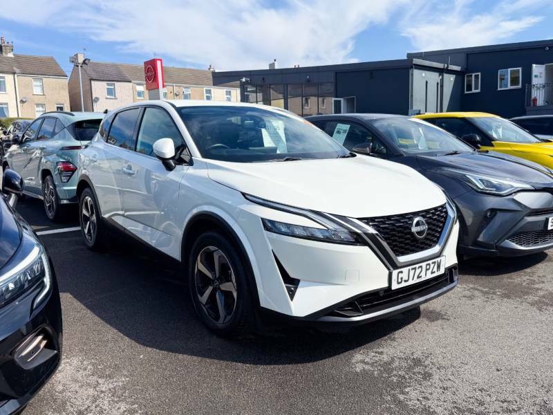Nissan Qashqai 1.3 Dig-t Mh N-connecta White