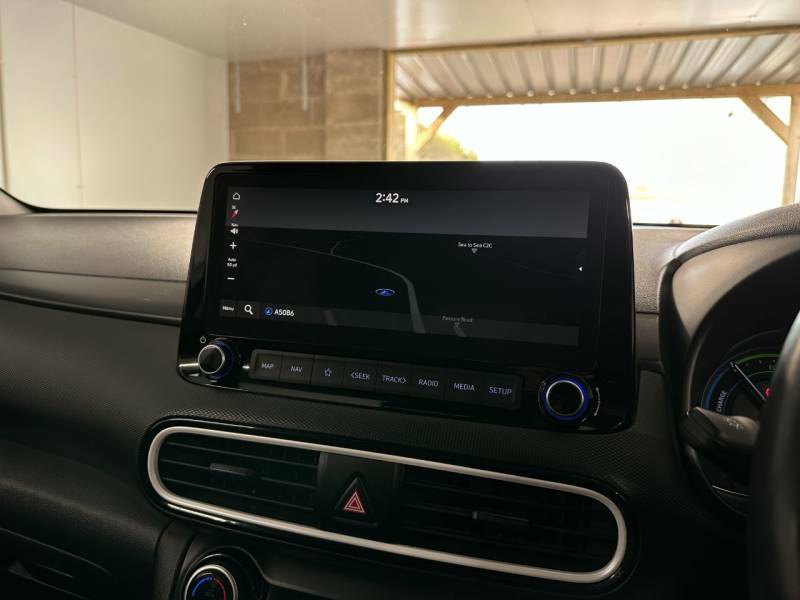 Hyundai Kona 1.6 Gdi Hybrid Premium Se Dct White #6