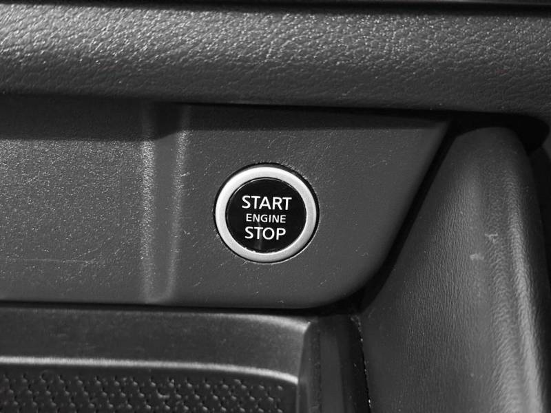Nissan Qashqai 1.3 Dig-t Mh N-connecta White #5