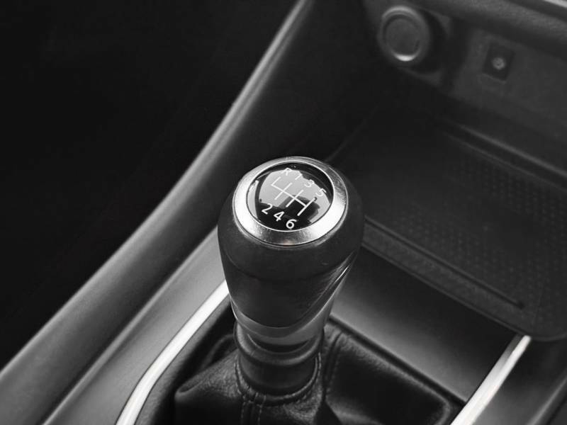 Nissan Qashqai 1.3 Dig-t Mh Tekna Silver #3