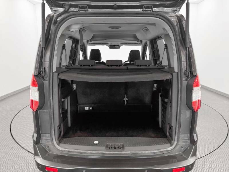 Ford Tourneo Courier Titanium Black #11