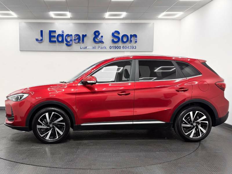 MG ZS 1.5 Hybrid Trophy Red #4