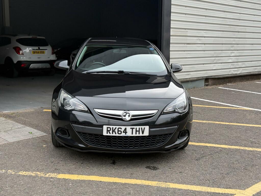 Vauxhall Astra GTC Coupe White #17