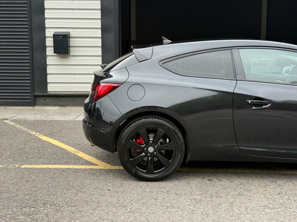 Vauxhall Astra GTC Coupe White #22