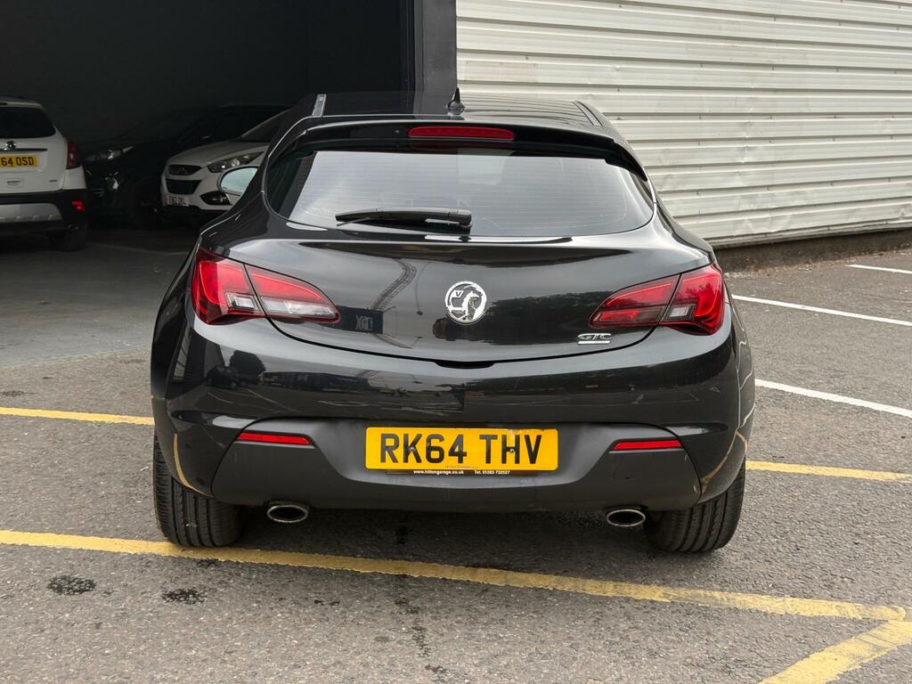 Vauxhall Astra GTC Coupe White #7