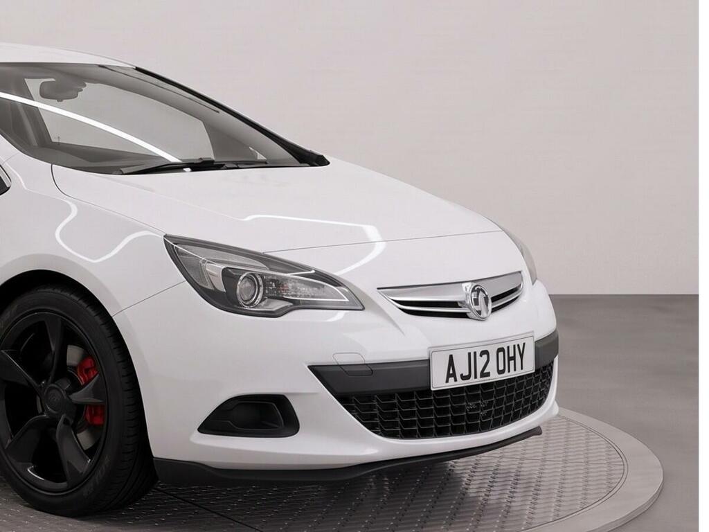Vauxhall Astra GTC Gtc 2.0 Cdti 16V White #7