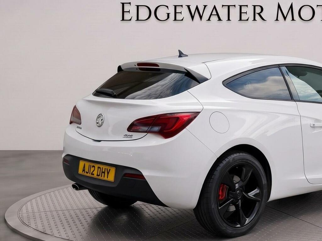 Vauxhall Astra GTC Gtc 2.0 Cdti 16V White #24