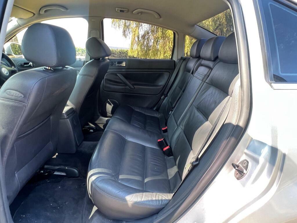 Volkswagen Passat Silver #17