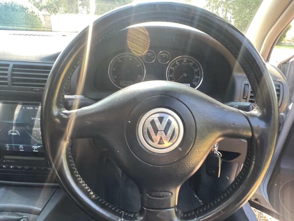 Volkswagen Passat Silver #23