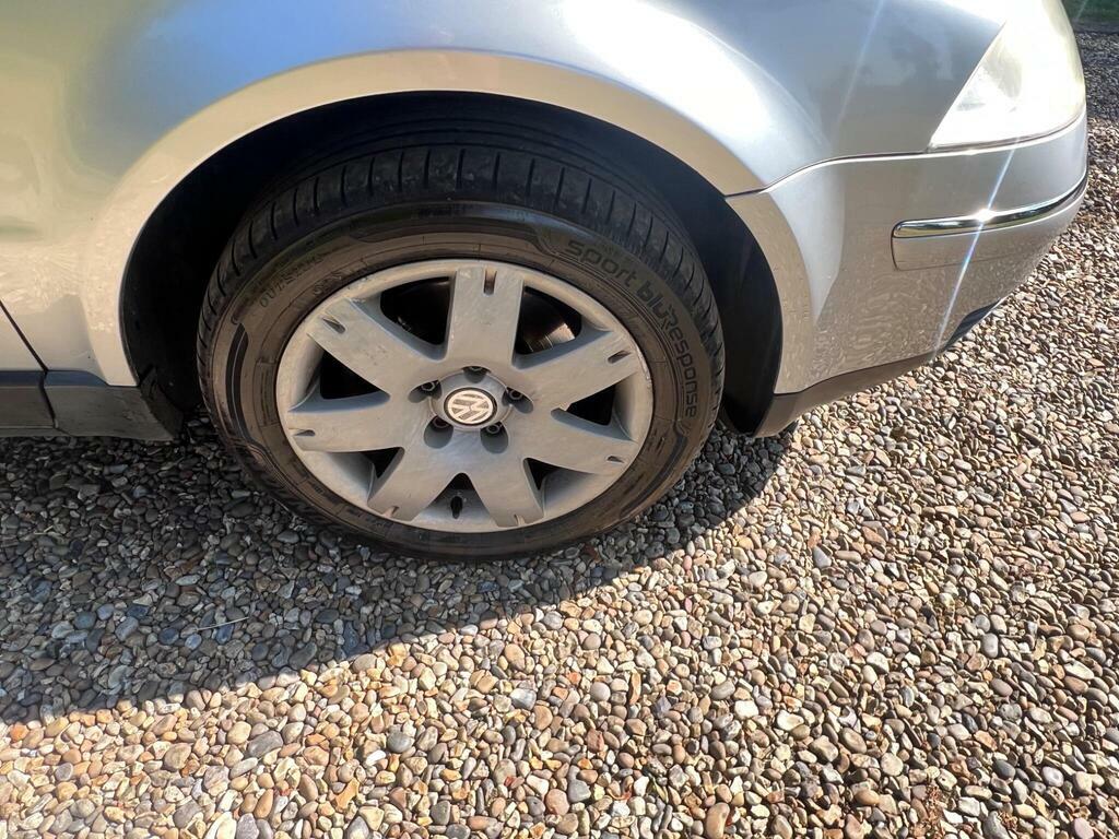 Volkswagen Passat Silver #24