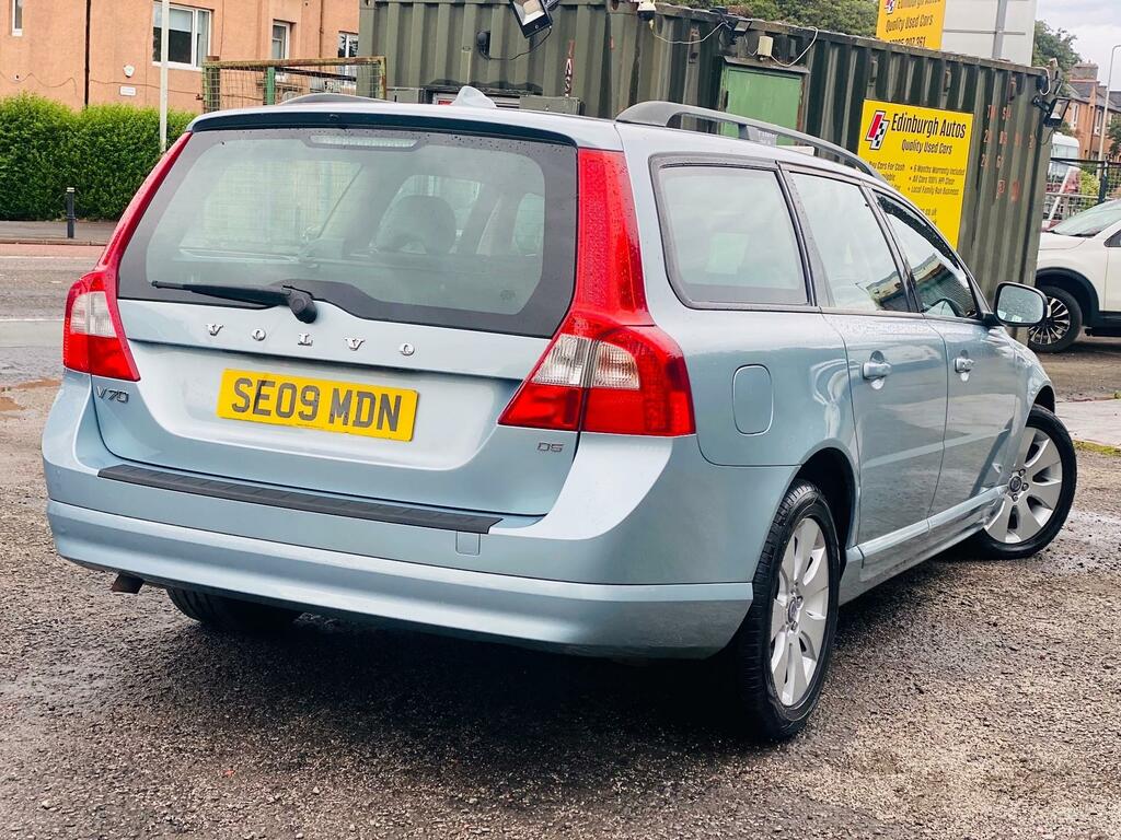 Volvo V70 2.4 D5 Se Lux Estate Geartronic Awd 2 Blue #7