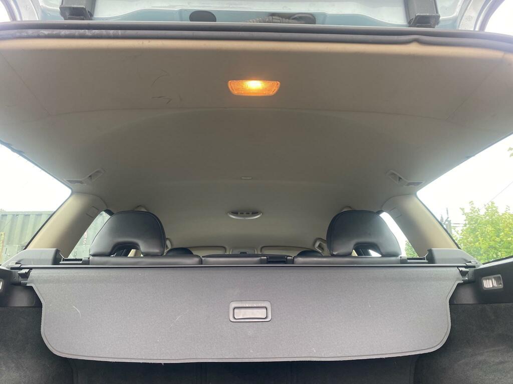 Volvo V70 2.4 D5 Se Lux Estate Geartronic Awd 2 Blue #14