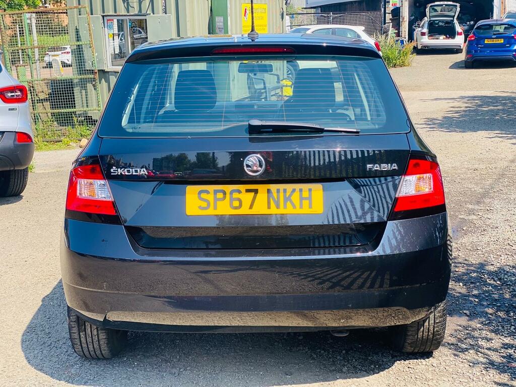 Skoda Fabia Hatchback Green #8