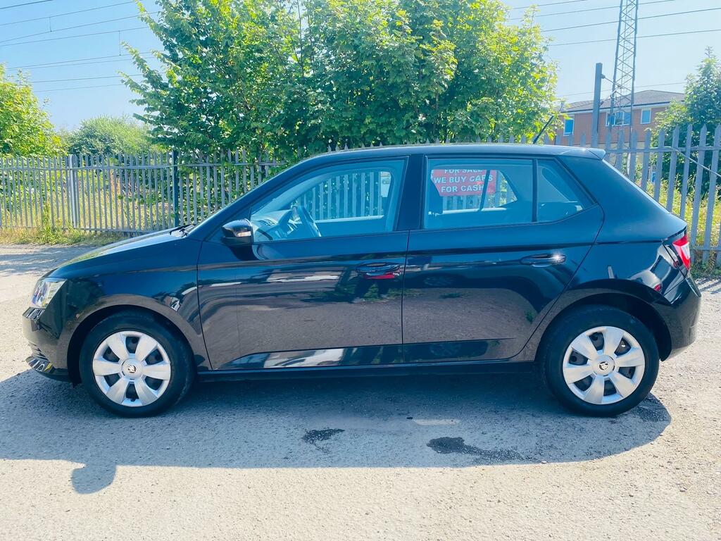Skoda Fabia Hatchback Green #15