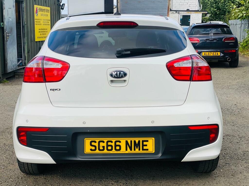 Kia RIO 1.25 1 Air White #8