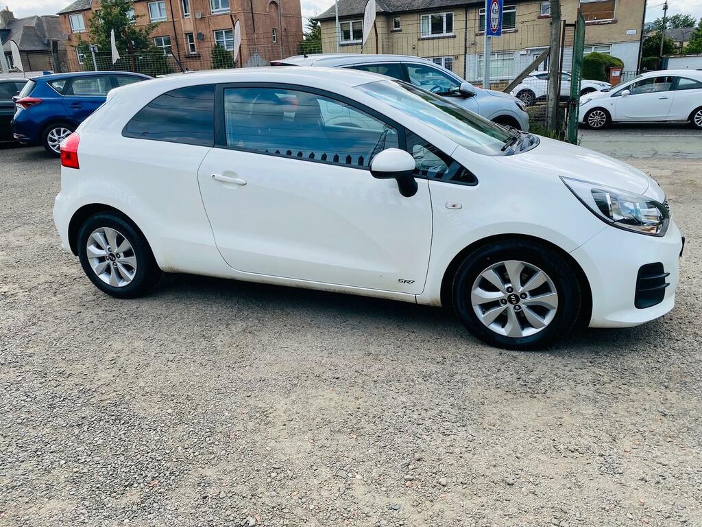 Kia RIO 1.25 1 Air White #12