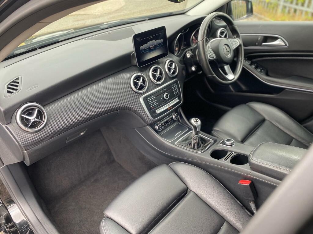 Mercedes-Benz A Class 2.1 A200d Sport Euro 6 Ulez Free 1 Yr Mot Black #5