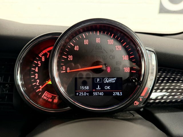 Mini Hatch Convertible Only Genuine 9,697 Miles From New Red #18