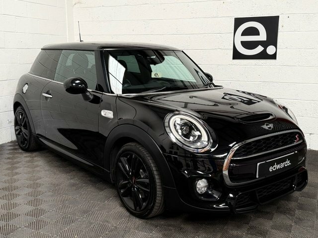 Mini Hatch Convertible Only Genuine 9,697 Miles From New Red #1