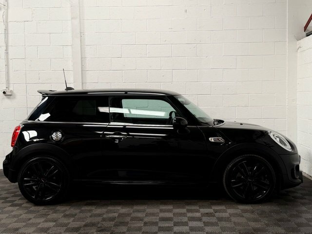 Mini Hatch Convertible Only Genuine 9,697 Miles From New Red #4