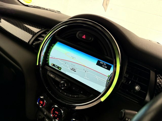 Mini Hatch Convertible Only Genuine 9,697 Miles From New Red #19