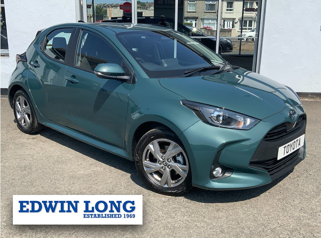 Toyota Yaris 1.5 Vvt-h Icon Hatchback Hybrid E-cvt E Green