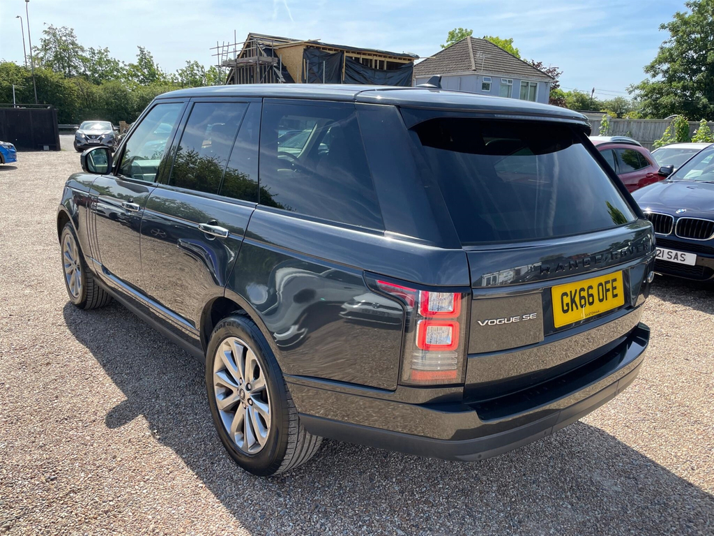 Land Rover Range Rover 3.0 Td V6 Vogue Se 4Wd Euro 6 Ss GK66OFE #4
