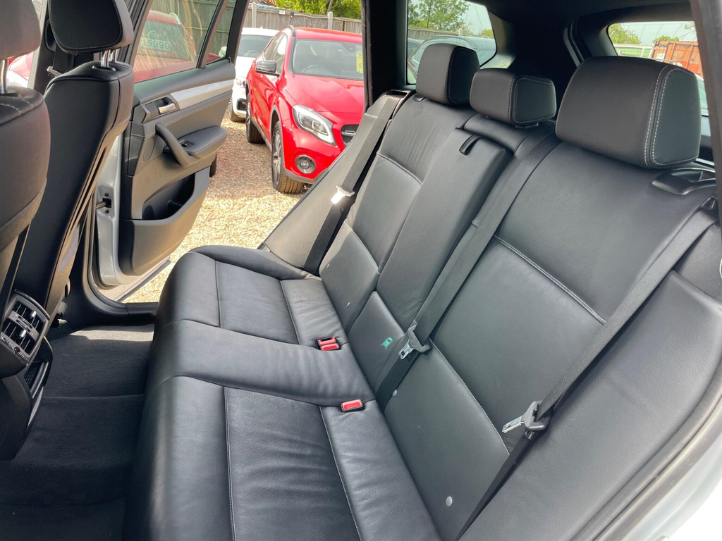 BMW X3 2L M Sport Black #38